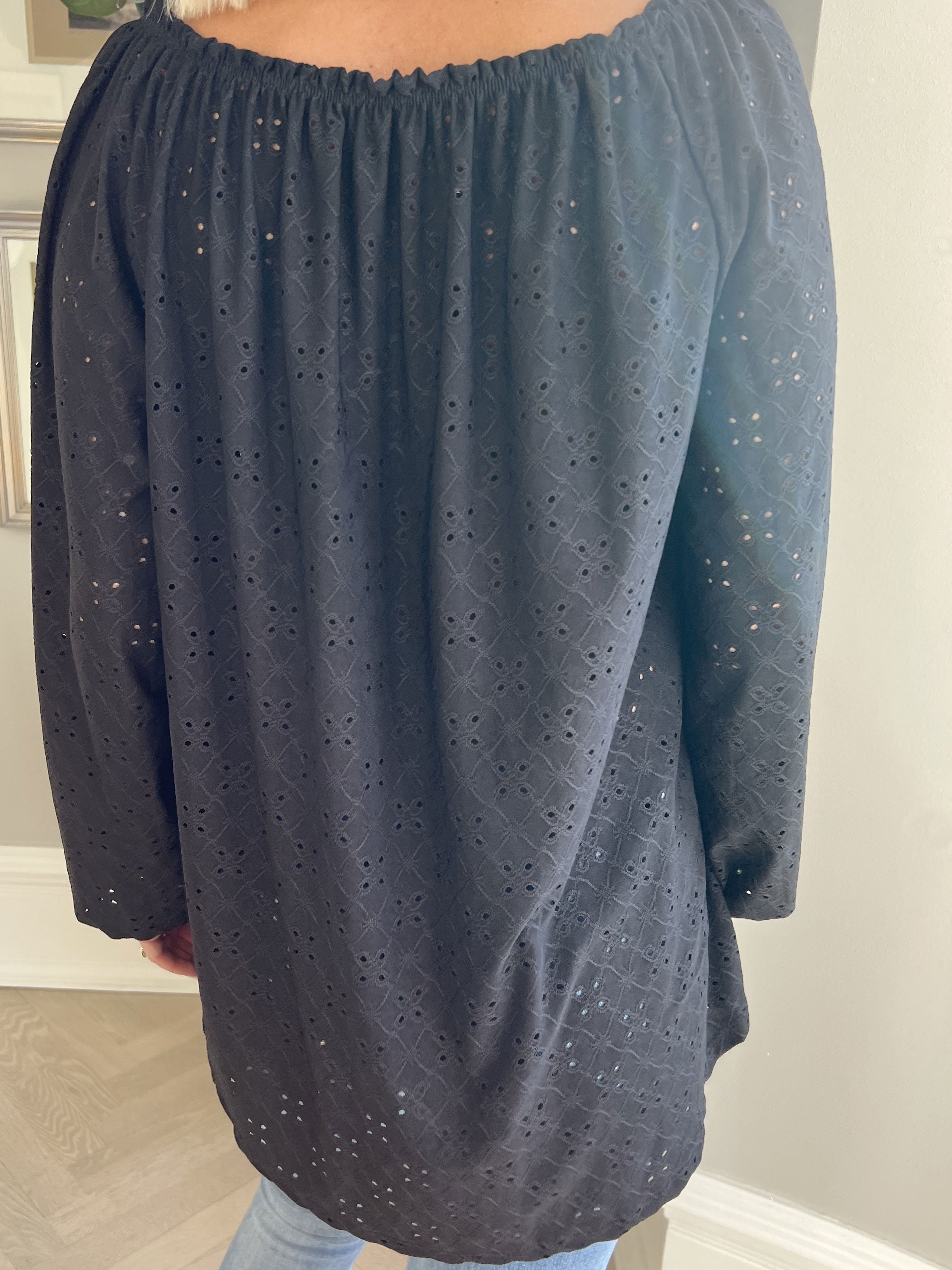 Mimi - Söt mjuk tunika med broderier